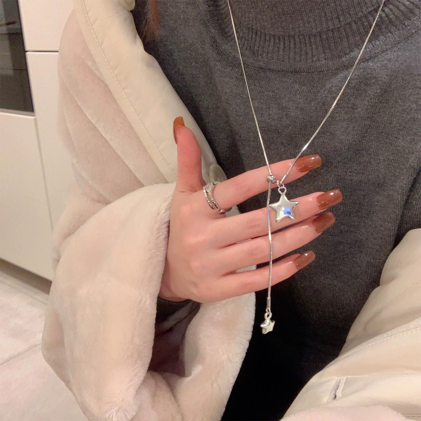 星河赴约~韩系银色星星项链女小众长款钛钢毛衣链高级感秋冬配饰
