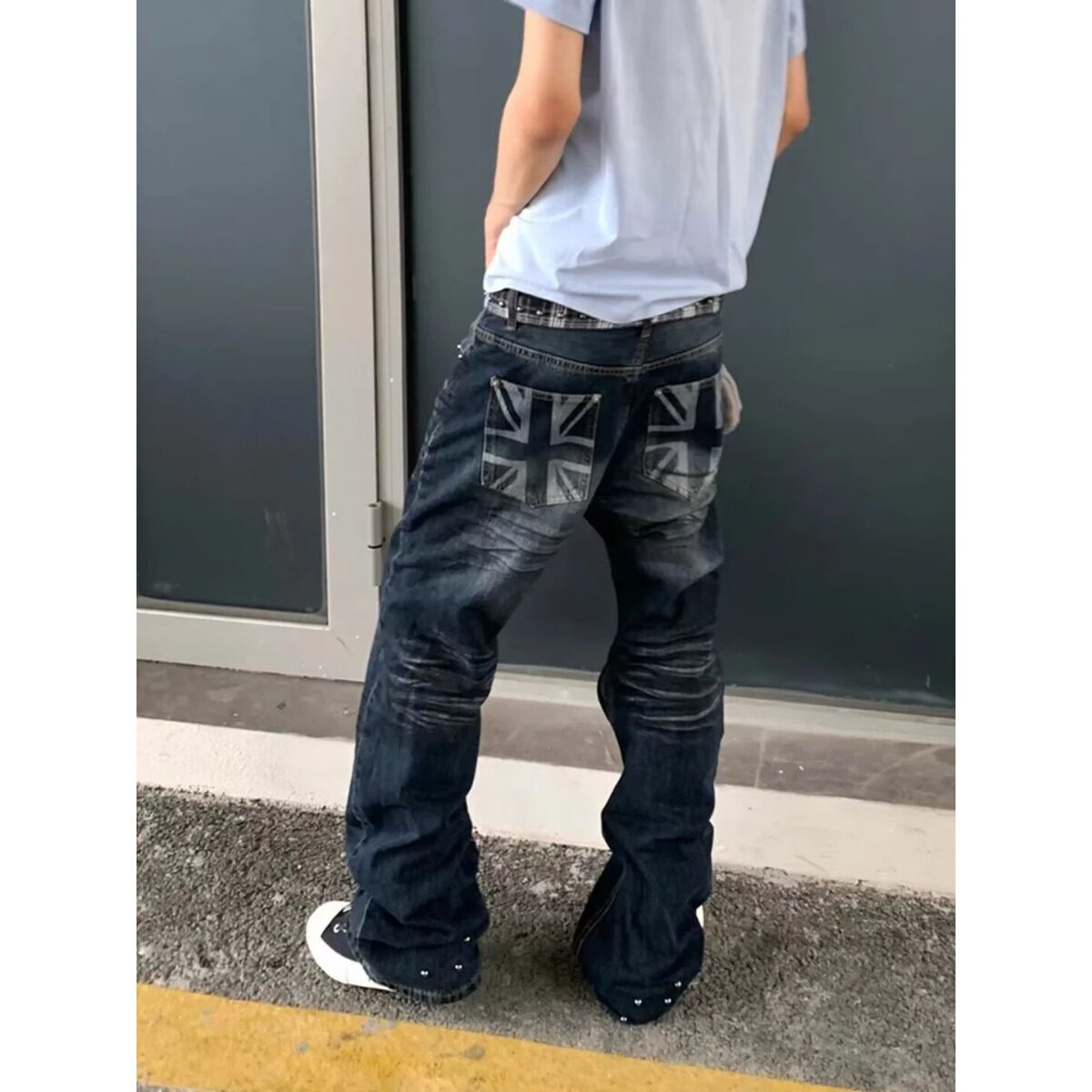 韩国lolita春秋女装直筒牛仔裤子大码胖mm宽松显瘦长裤帅气男友裤