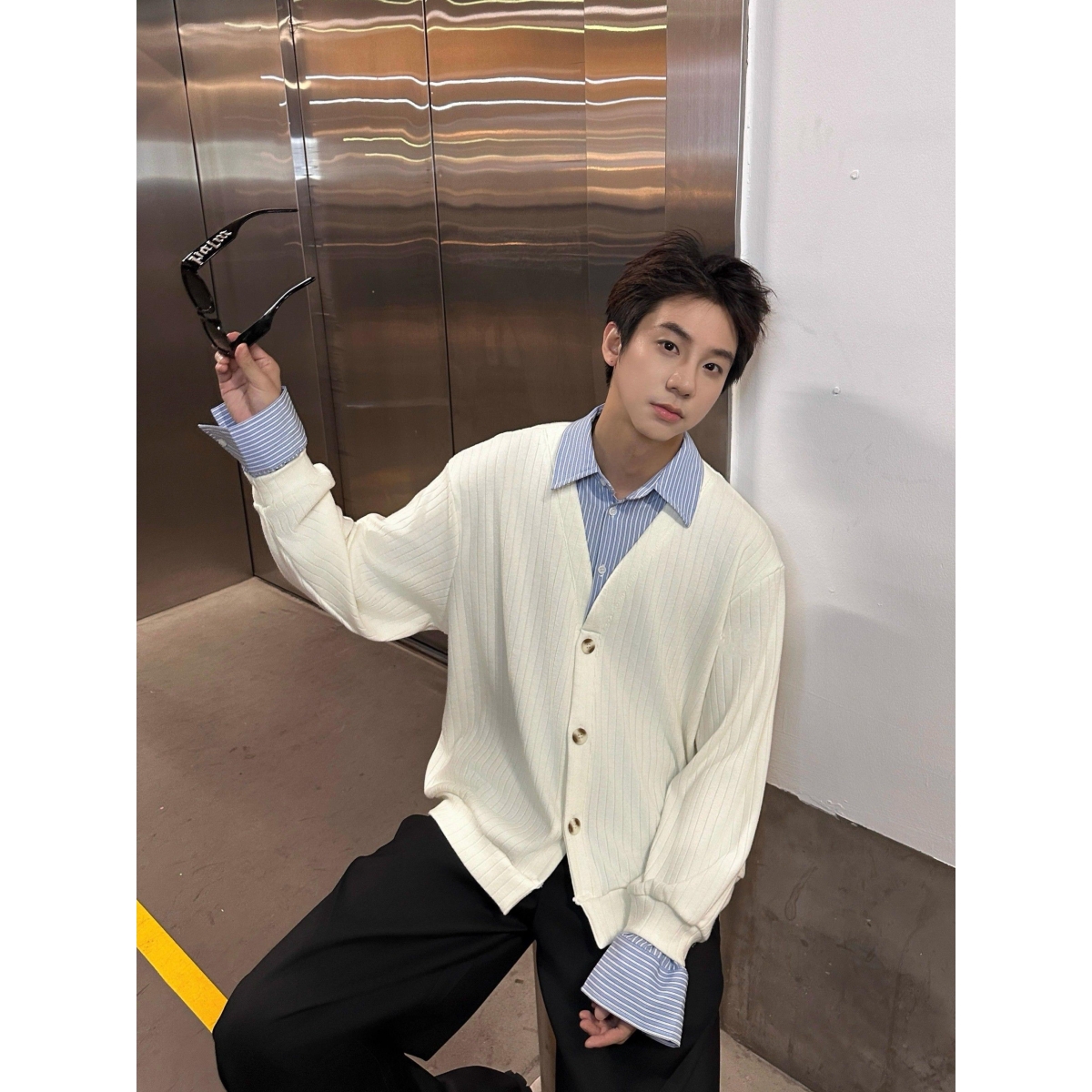 假两件衬衫领毛衣男秋冬季开衫针织衫潮流修身薄款外套2025年新款