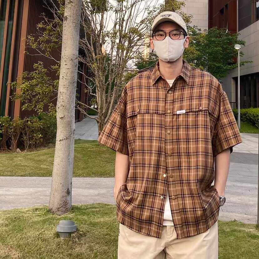 短袖夏季五分棕色格纹薄款外套