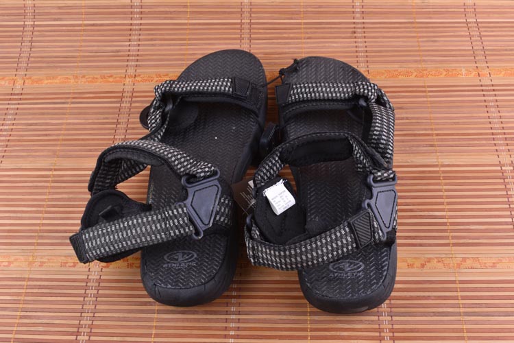 瑕疵处理 沃尔玛订单 夏季沙滩凉鞋 男鞋花园鞋 涉水鞋溯溪鞋在类目 户外/登山/野营/旅行用品, 户外鞋袜, 沙滩鞋/凉鞋/拖鞋中 - 来自Buy2taobao.com提供专业的淘宝代购服务