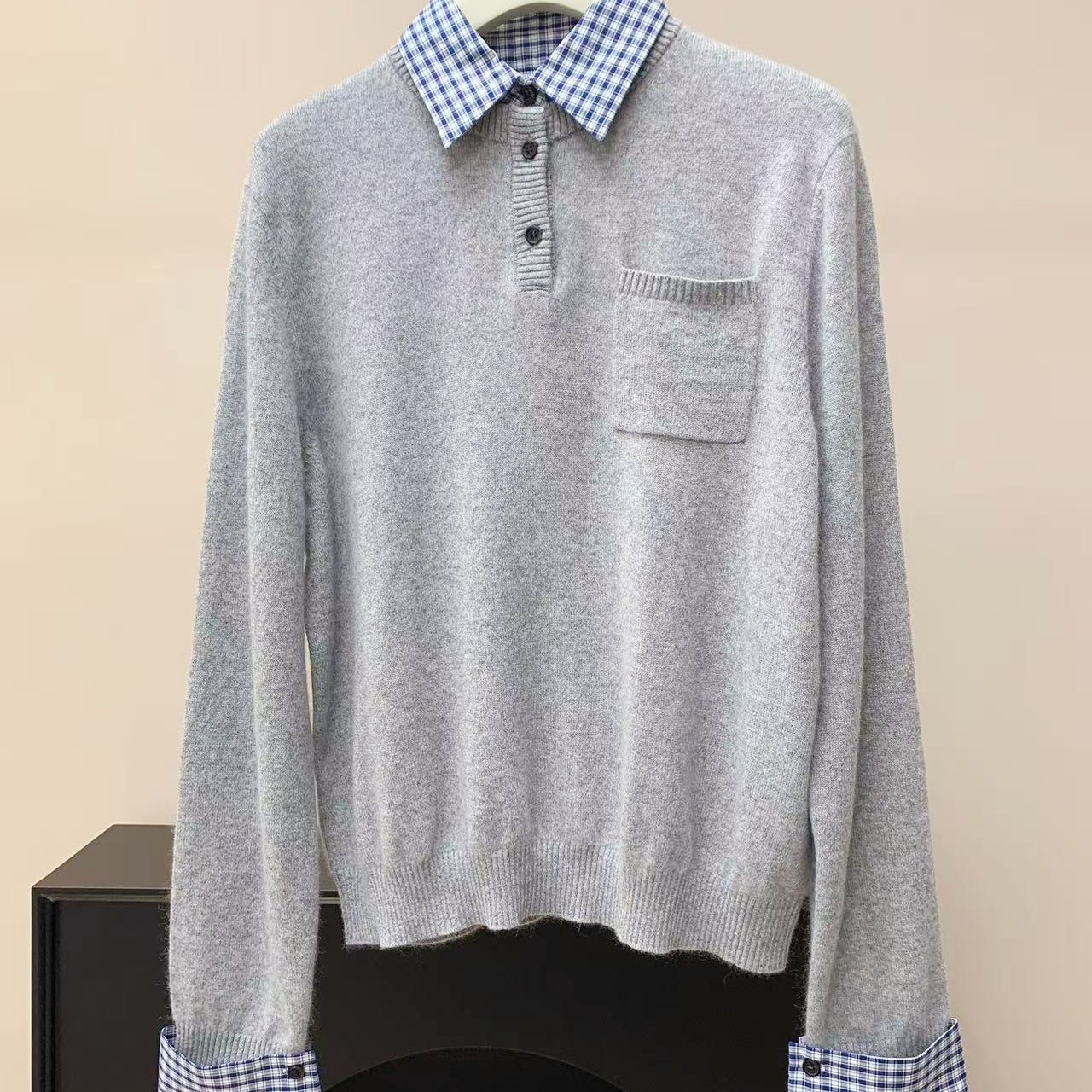 学院风翻领拼接格子假两件针织衫