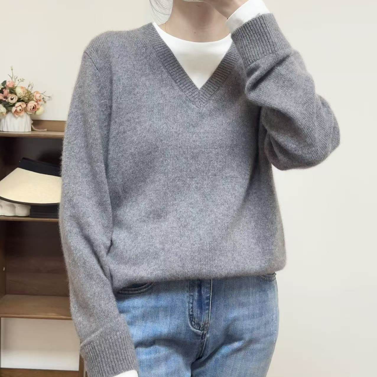 山羊绒圆领假两件拼接叠穿针织衫