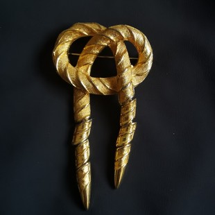 Sardi Vintage 金色绳结大尺寸胸针