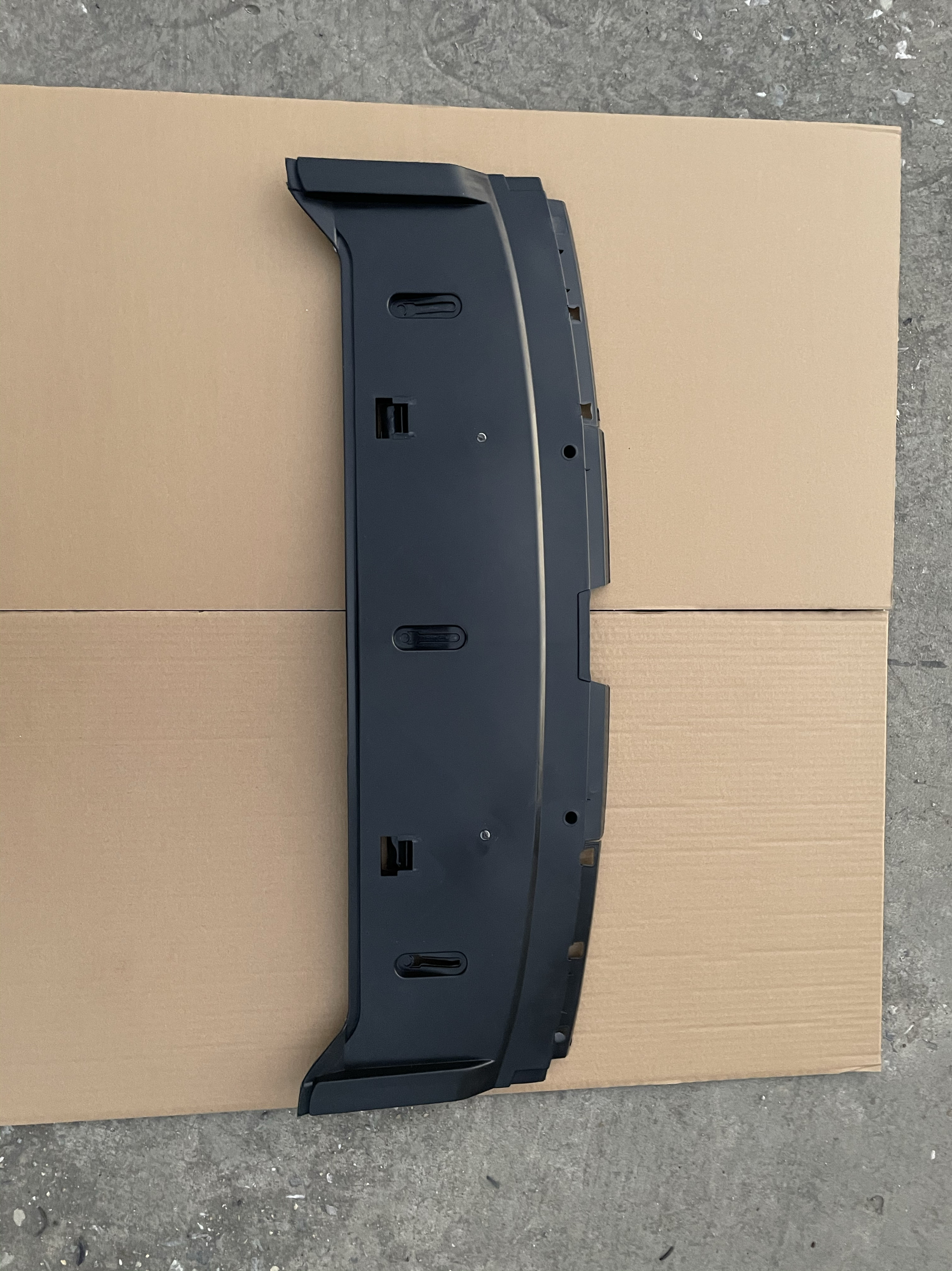 东风标致307前杠下护板中部空气导流板水箱下护板原装