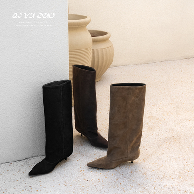 褶皱宽筒靴尖头显瘦大筒围长靴女