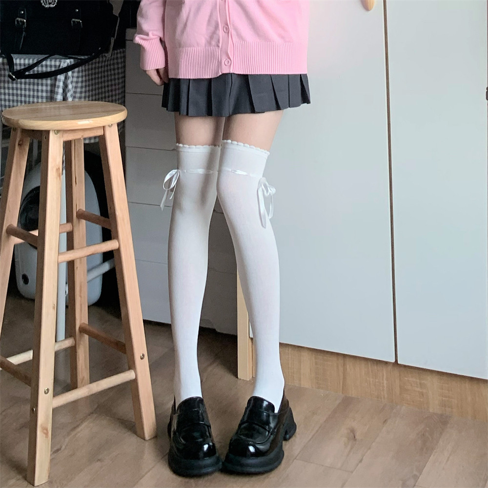纯欲白色丝带高筒袜可爱少女过膝