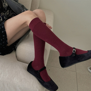 安哥拉红秋冬复古中筒显瘦袜子简约棉纯色无骨小腿袜 films