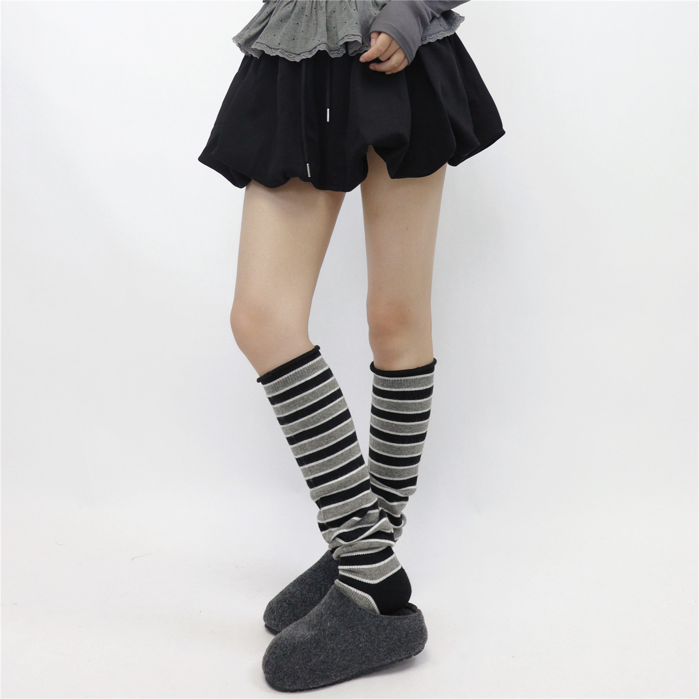 AYTofilms 秋冬黑灰条纹撞色长筒袜过膝瑜伽堆堆袜套保暖护膝腿套