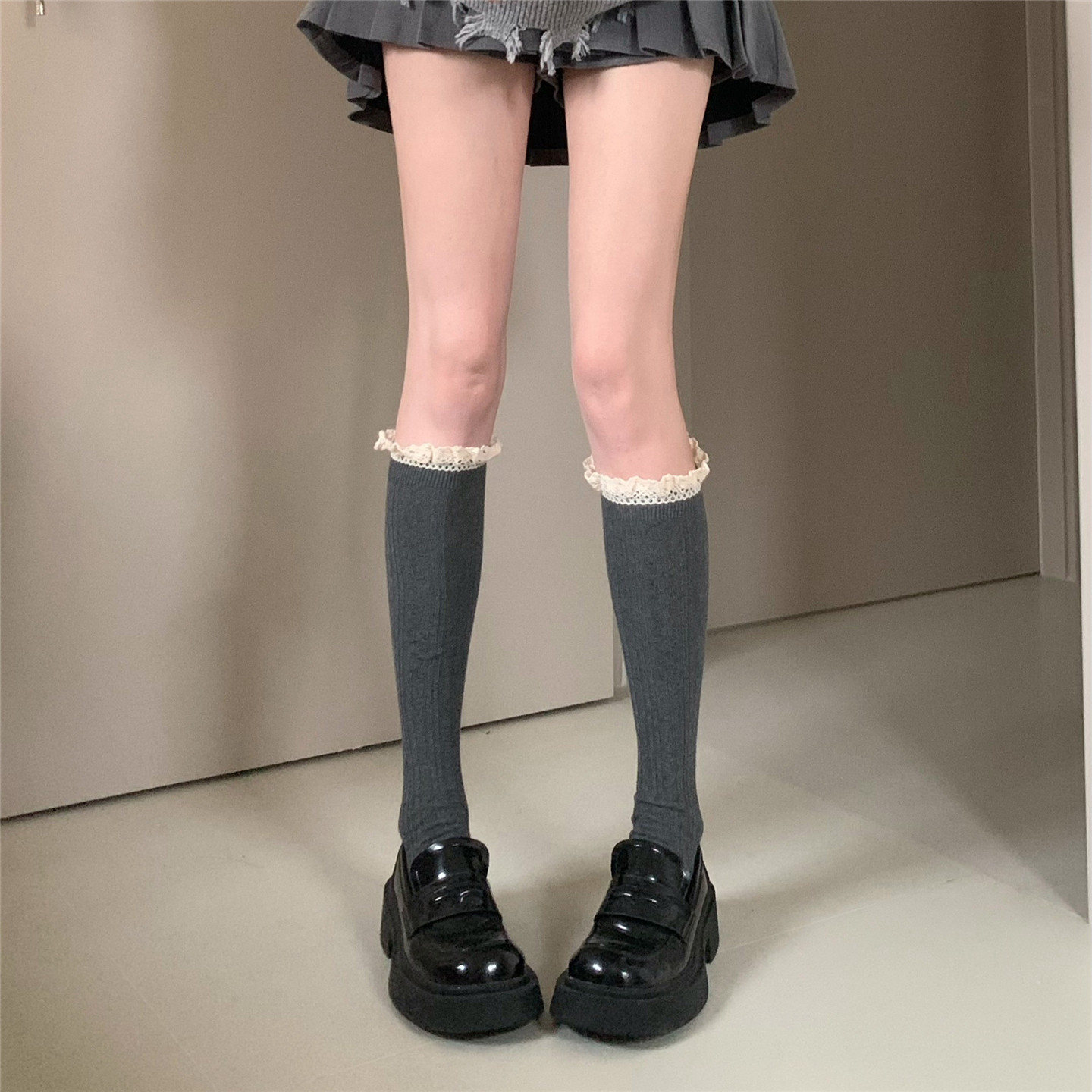 AYTofilms秋冬蕾丝花边小腿袜女麻花灰色堆堆袜韩miu百搭中长袜子