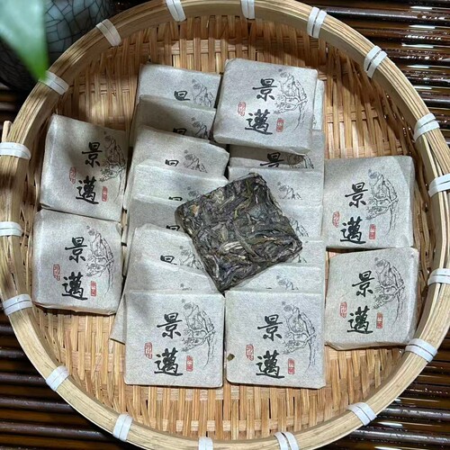 2022年景迈小方片普洱茶生茶 云南茶叶