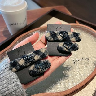 黑色格纹椭圆长方形发夹字母爱心BB夹高级感刘海夹miu碎发侧边夹