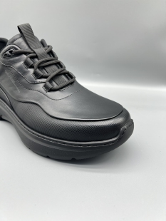 狼耳高品质百搭休闲男鞋真皮轻底减震舒适防滑耐磨有设计感有品位