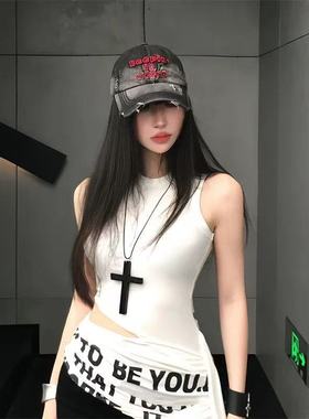 黑色十字架吊坠项链女小众设计感