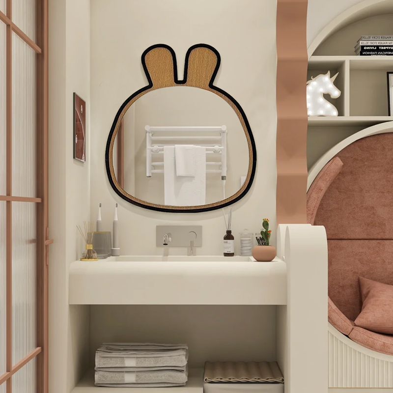 直销卡通装饰镜梳妆镜led卫浴镜