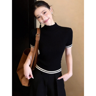 夏季新款独特气质半高领针织打底衫女修身显瘦内搭黑白条纹上衣服