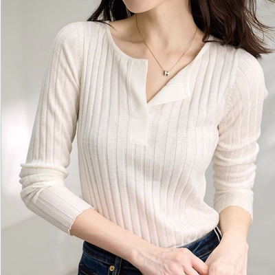 2025年秋冬新款修身毛针织衫