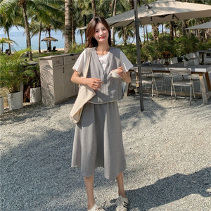 慵懒风休闲假两件上衣半身裙套装女2025夏新款学院风小个子两件套图片
