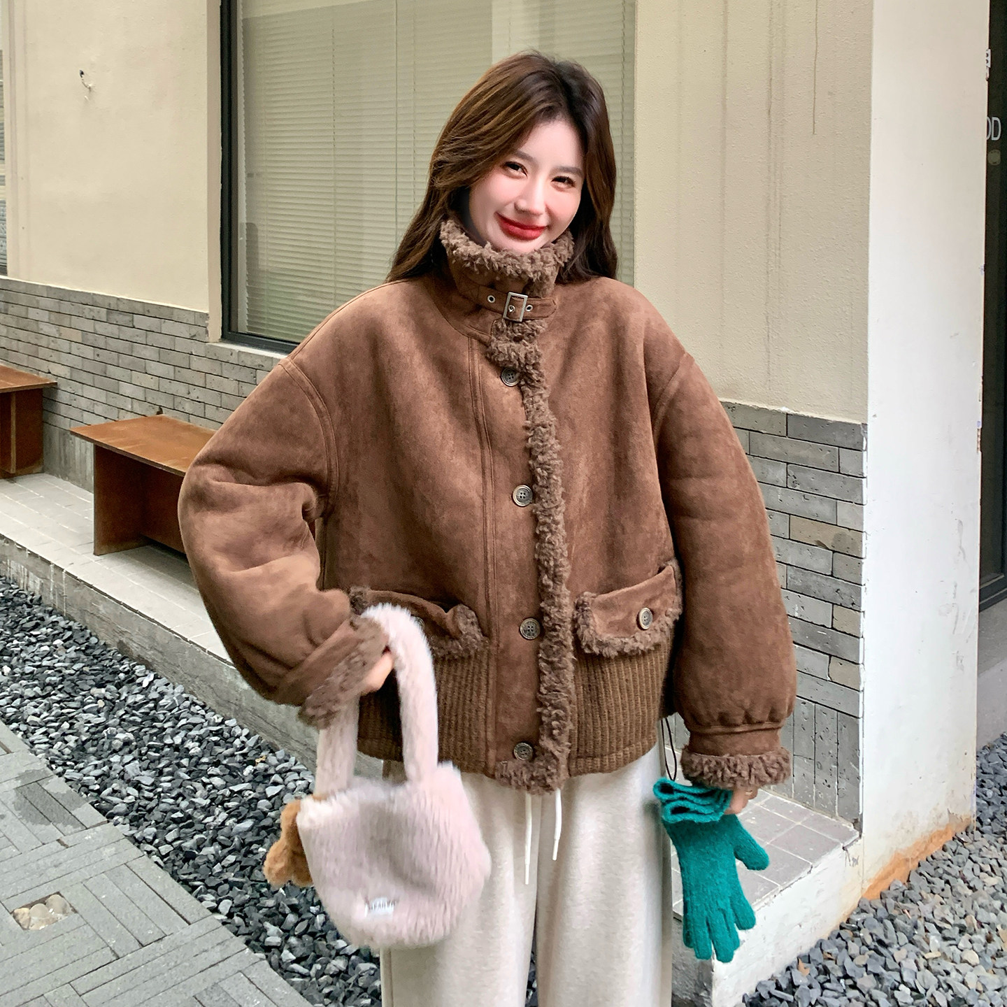 新款现货拼接羊羔毛099-10361-P215-K328，女装皮草，浙宝099