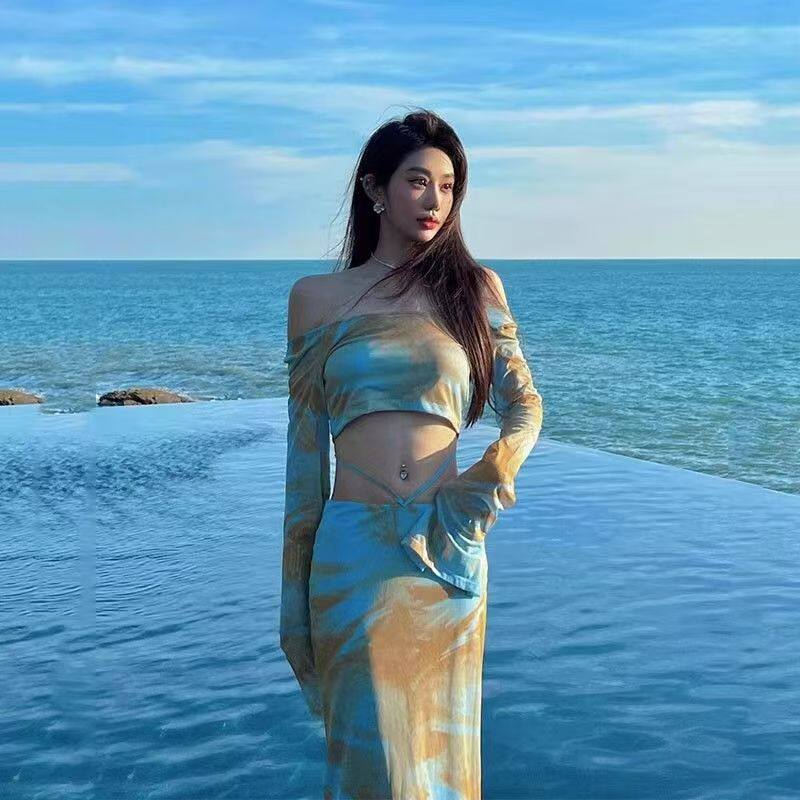 海边旅游度假套装女夏季沙滩裙小时尚套装