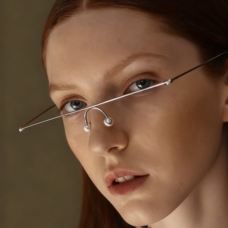 金/银色一字无框珍珠鼻托点缀欧美INS气质款眼镜架装饰品