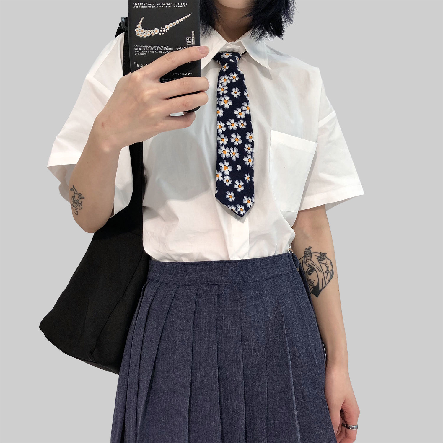 基础薄款白色短袖衬衫女港味帅气