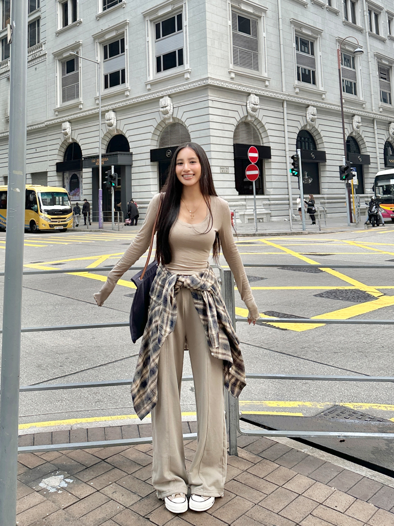 丸丸Maruco好版型！百搭松紧腰两色运动裤纯色直筒休闲裤长裤卫裤