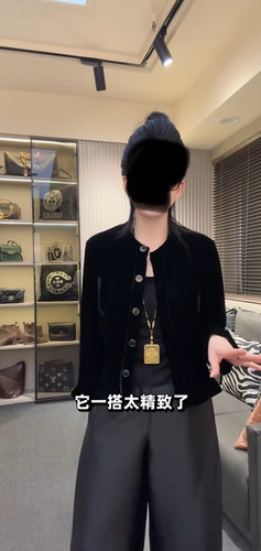 2026年秋季新款黑色休闲外套网红同款高级感减龄百搭上衣潮流女装