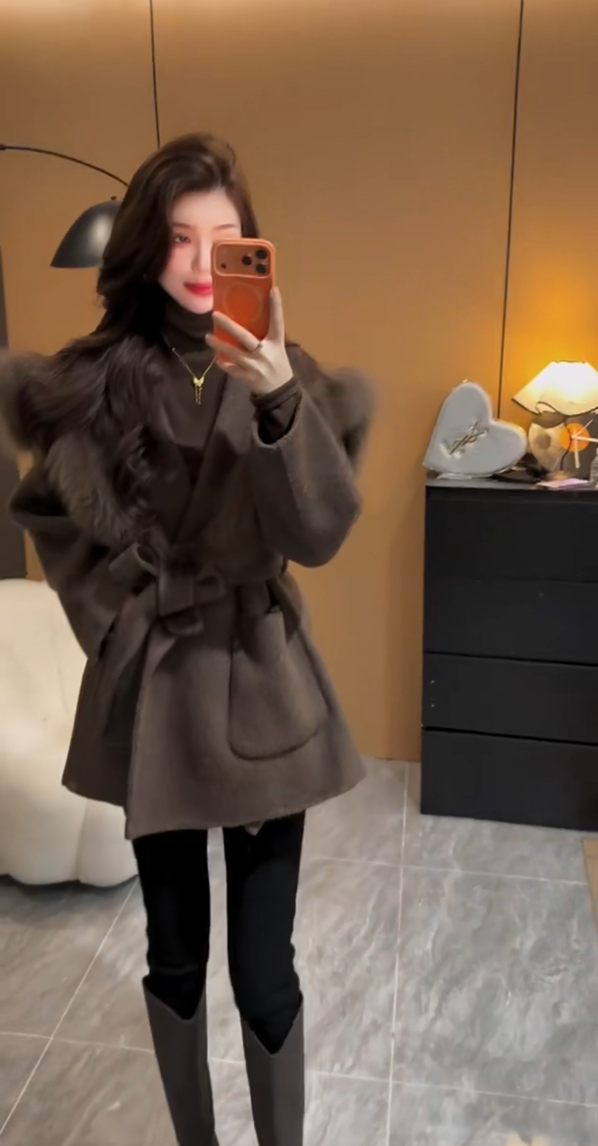 高雅气质设计感海军领毛毛大衣2025冬季名媛气质复古显瘦毛呢外套,女装/女士精品,棉衣/棉服,淘宝优惠券,粉丝福利购,淘宝优惠卷