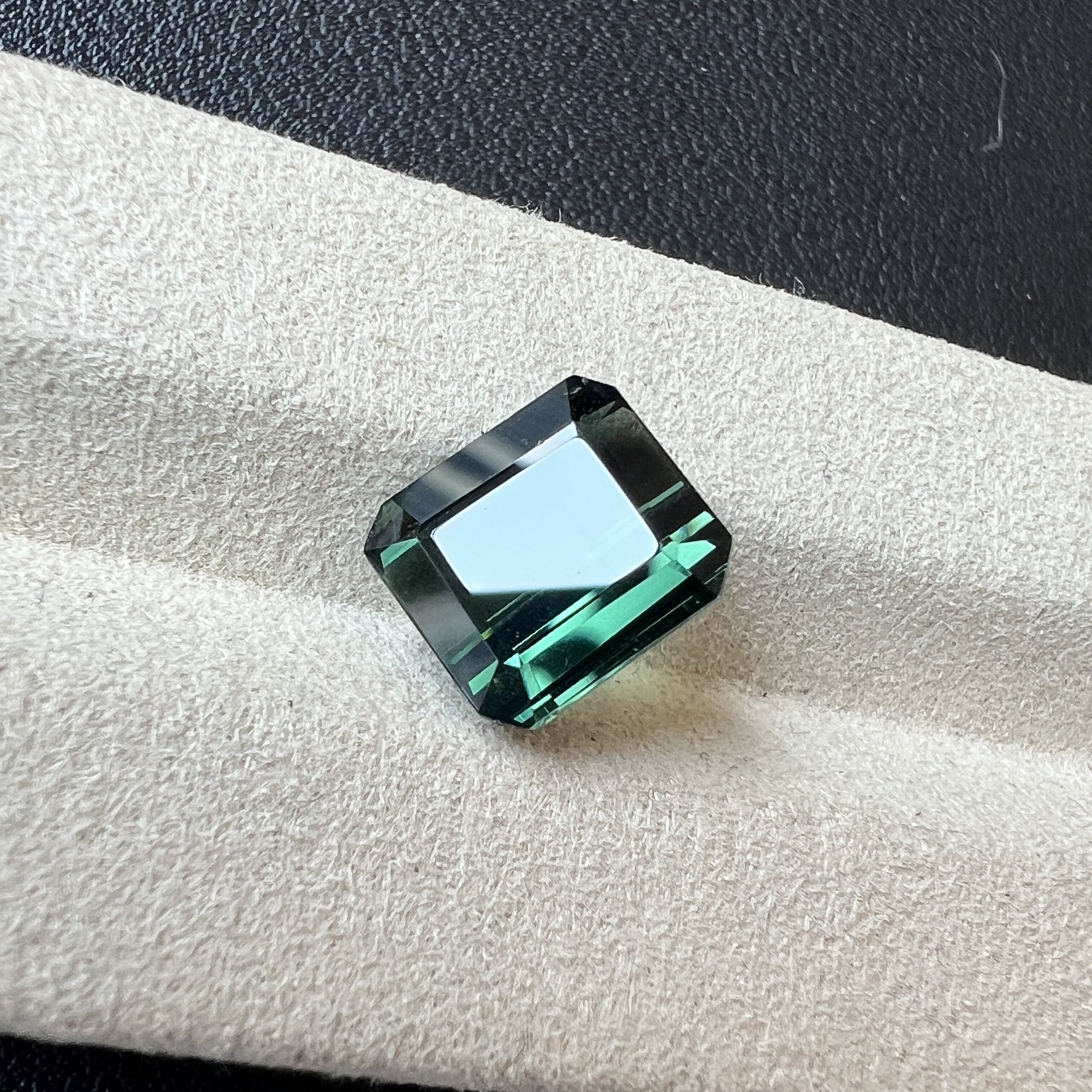 4.99ct天然碧玺八角形精切工拉贡色蓝绿色