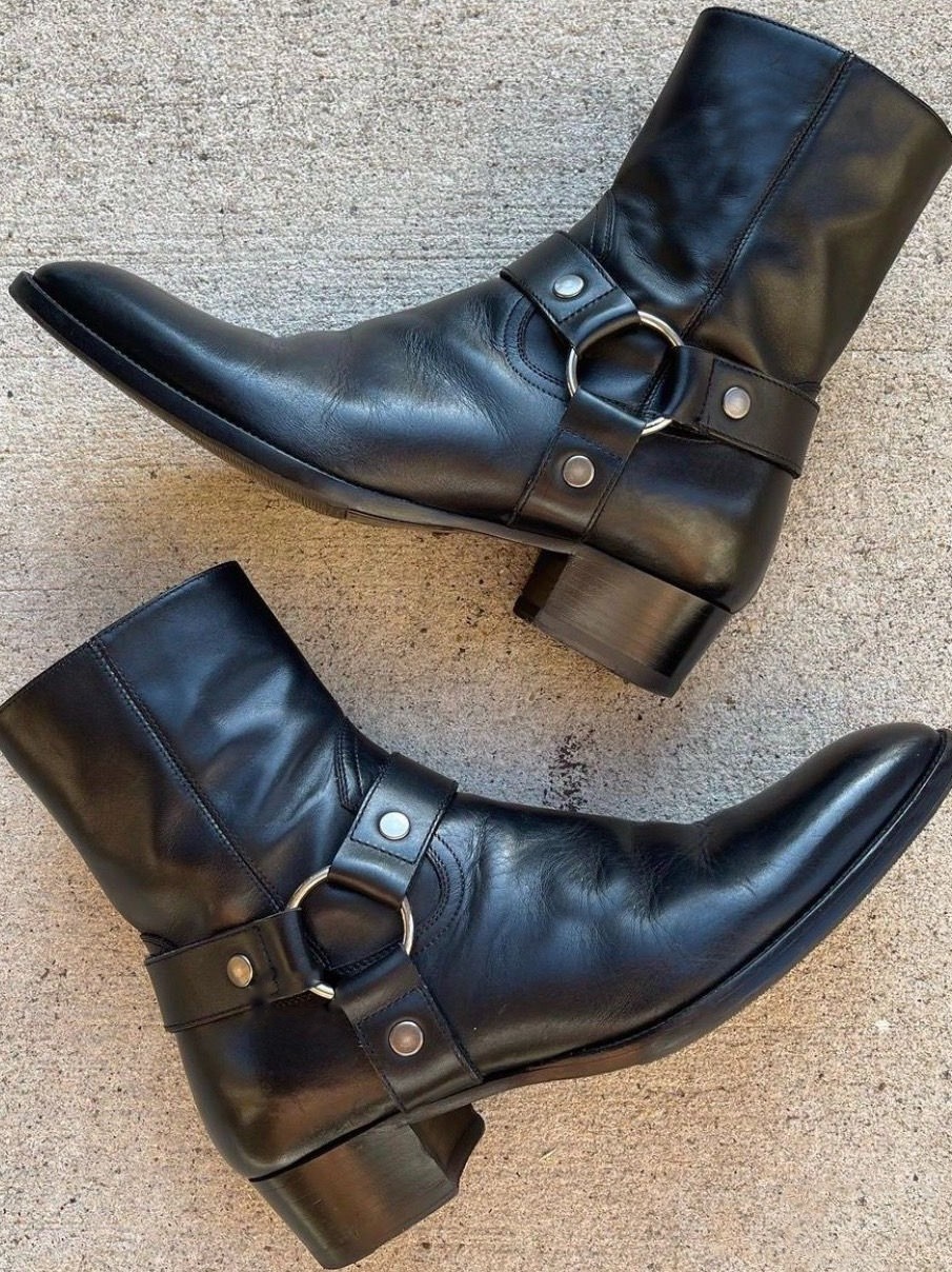 thumbnail for 2026 European and American New Fashion Trend Personality British Top Layer Cowhide Side Zipper Chelsea Pointed Martin Boots for Men