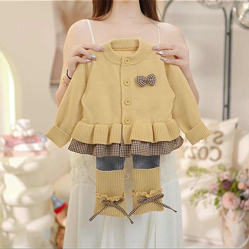 女童针织开衫打底裤套装秋季2025新款甜美格子拼接毛衣外套堆堆袜