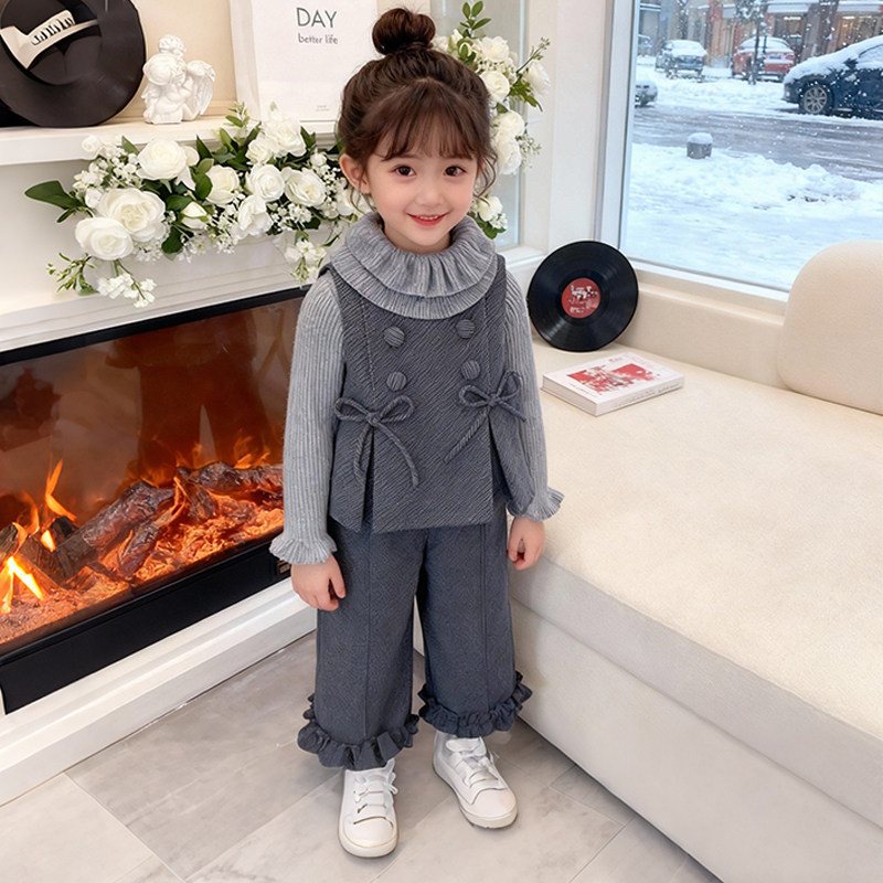女童冬季加厚三件套2025新款小女孩蝴蝶结马甲针织打底阔腿裤套装,童装/婴儿装/亲子装,套装,淘宝优惠券,粉丝福利购,淘宝优惠卷