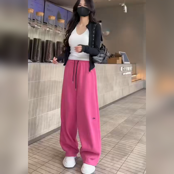 2026新款爆款字母刺绣潮流卫裤春秋季弯刀阔腿裤女款直筒今年流行