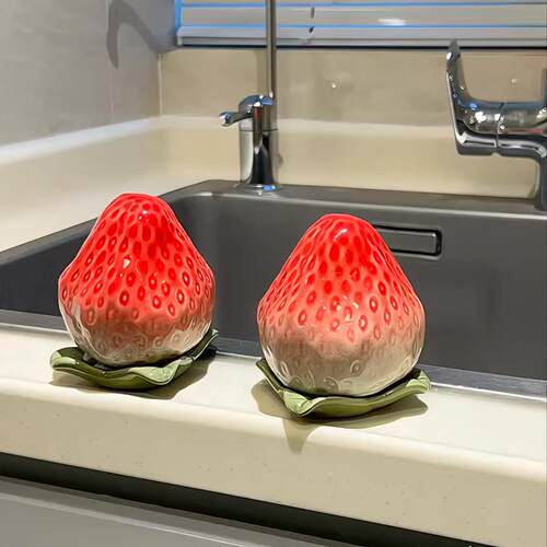 【新家的100个快递】草莓茶叶罐陶瓷密封罐储物罐防潮桌面小摆件