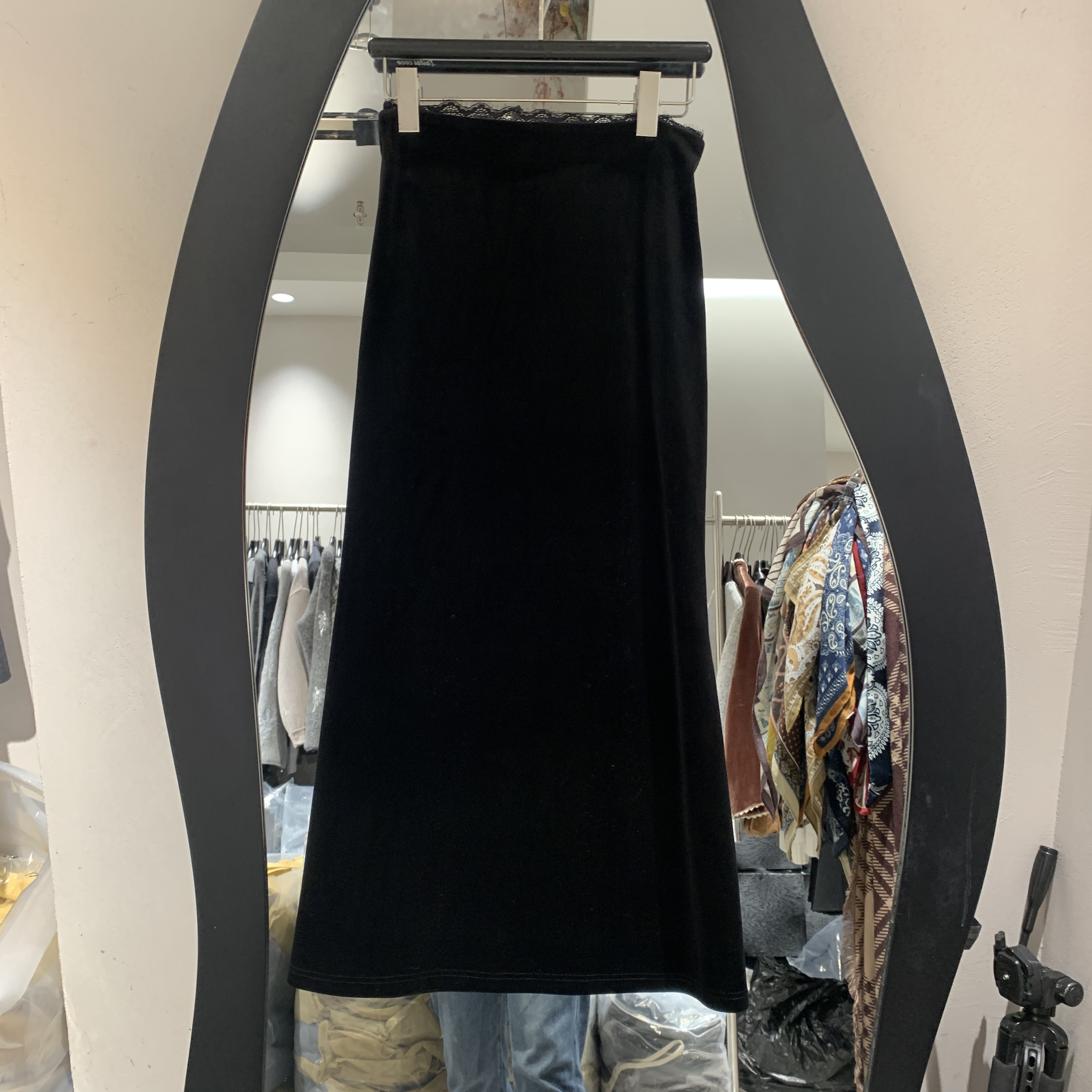 欧洲站2025秋季新款高腰蕾丝拼接侧开叉百搭女士丝绒半身裙18287