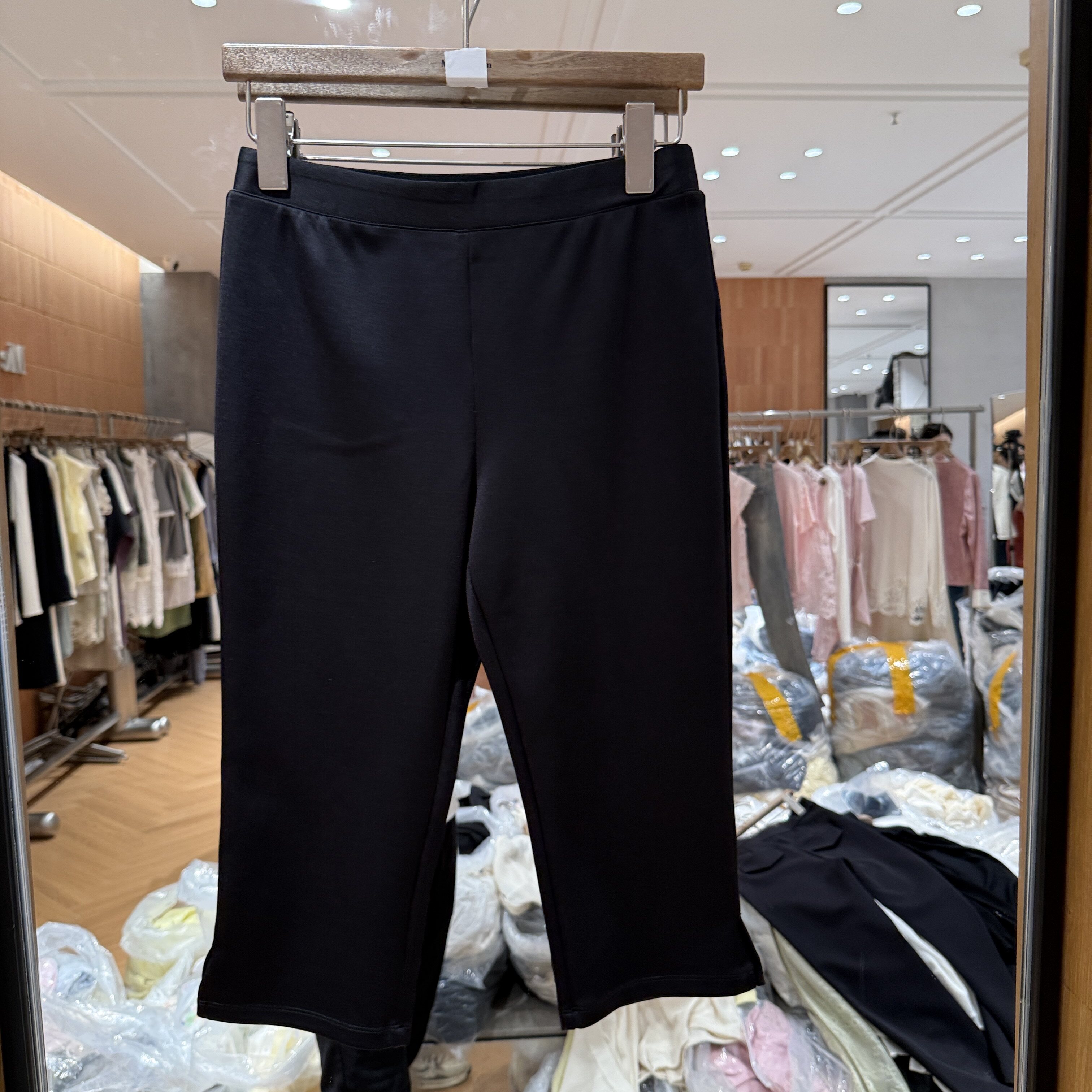 欧洲站2026春夏新款松紧腰气质百搭显瘦女士黑色七分休闲裤1745