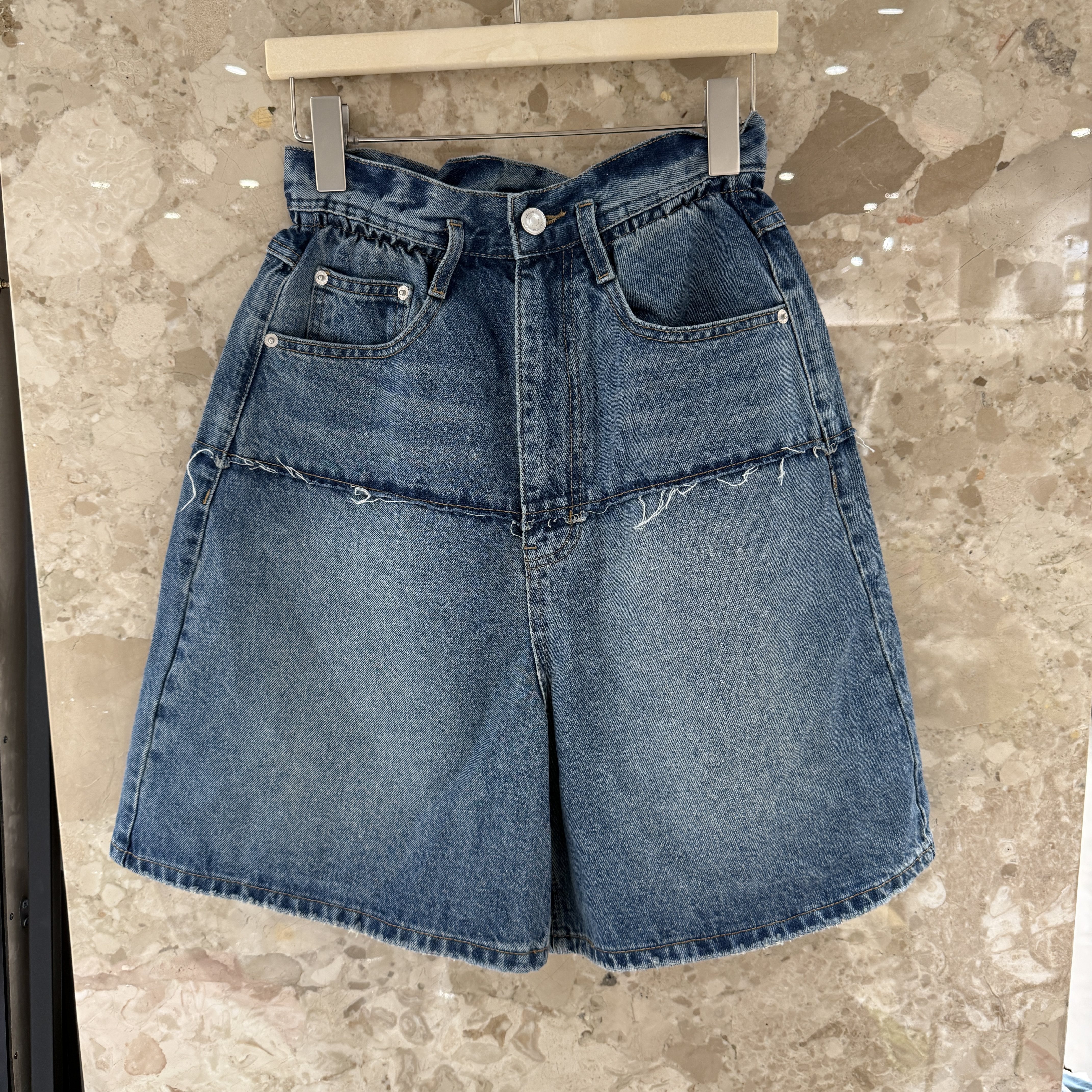 欧洲站2026春季新款复古休闲款显瘦百搭女士时尚牛仔五分裤267131