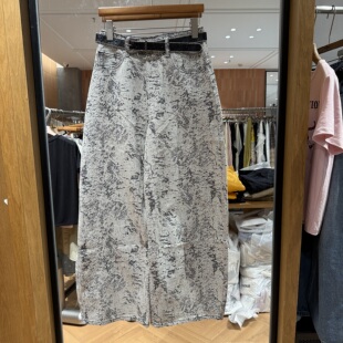 欧洲站2026春季新款复古美式风配腰带花纹时髦休闲款牛仔弯刀裤女