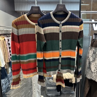 可可家欧货2026秋新品圆领撞色彩虹条纹修身显瘦款时尚喇叭袖上衣