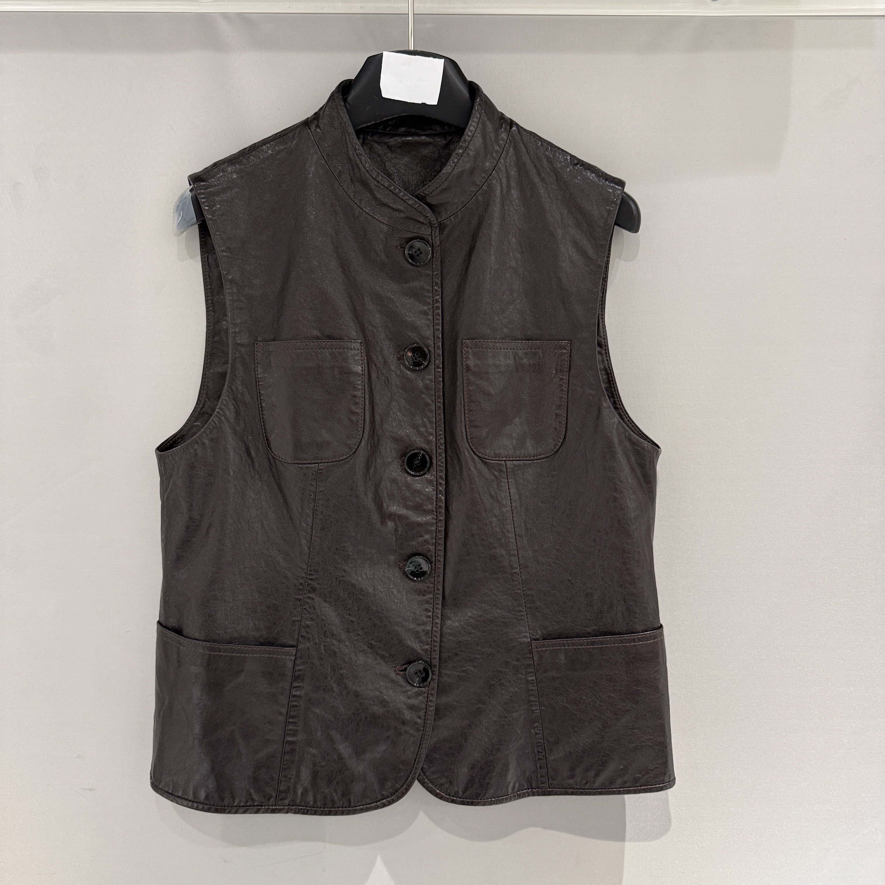 欧洲站2026春新款立领单排扣口袋百搭通勤显瘦无袖绵羊皮马夹6953