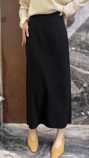 欧洲站2026春季新款松紧高腰下摆开叉女人味黑色包臀款黑色半身裙