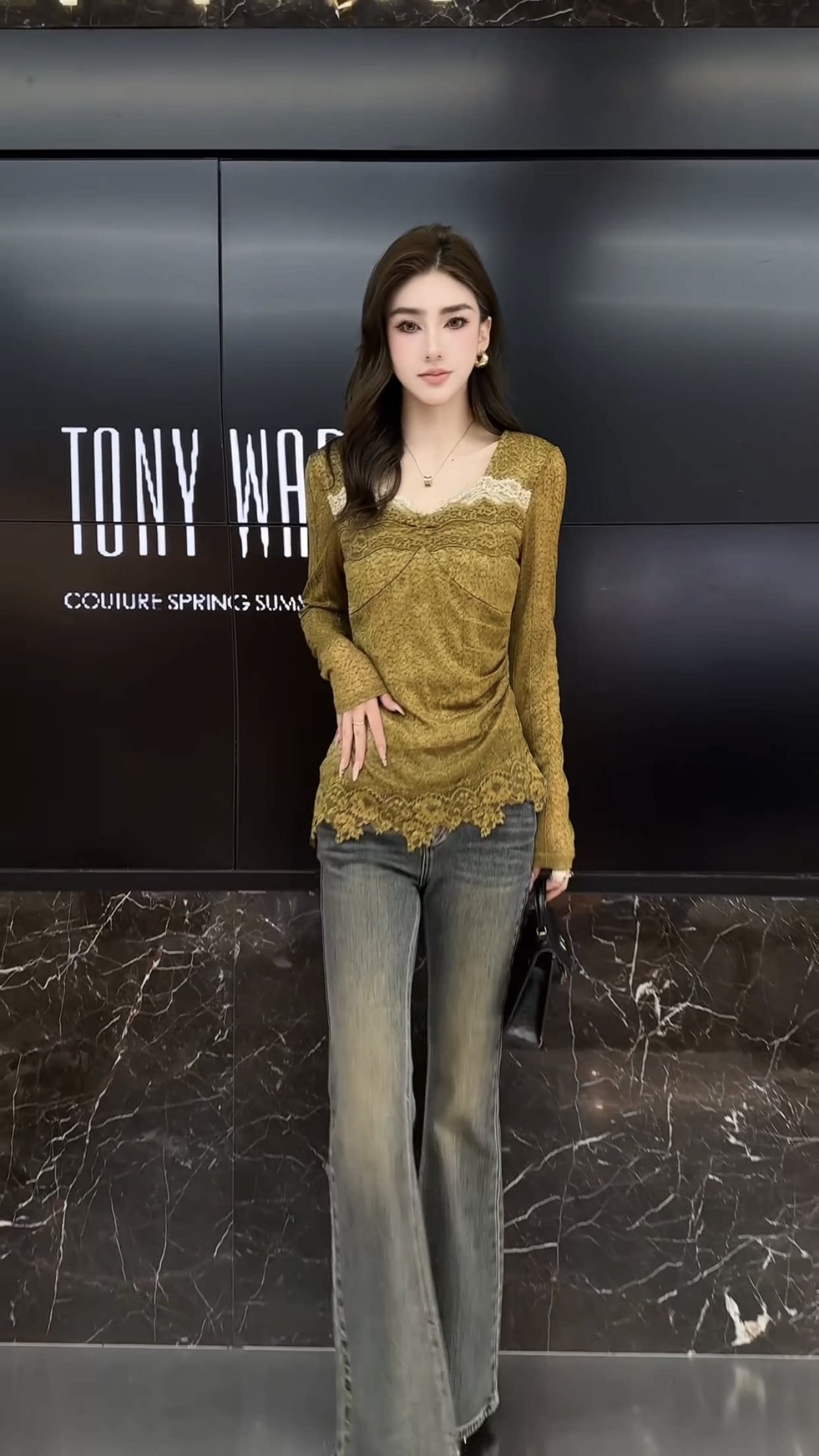 欧洲站2026秋季款韩系减龄方领百搭拼接蕾丝修身长袖女士蕾丝上衣