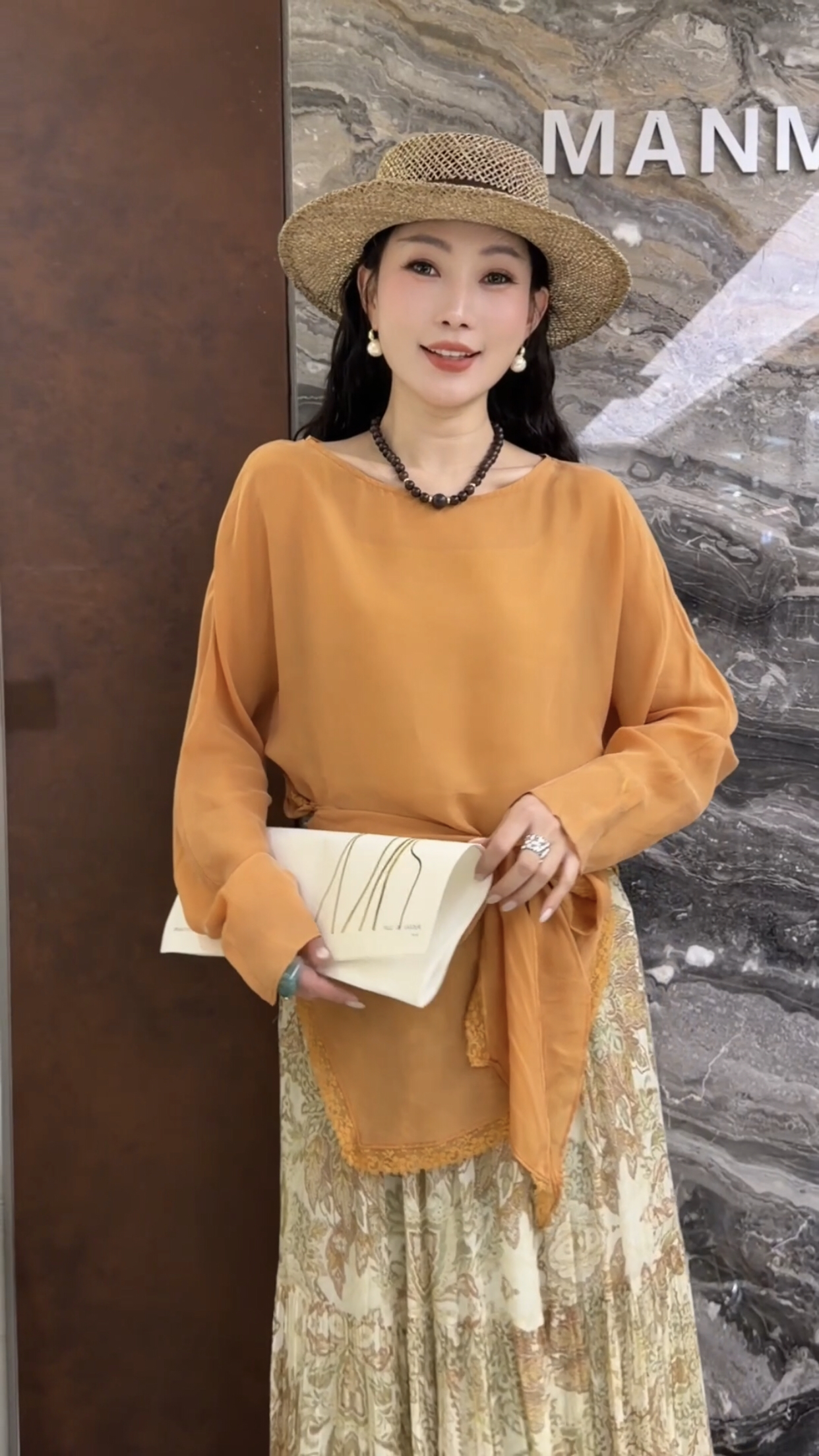 曼曼家欧货2026夏季新款轻熟风百搭可脱卸屁帘长袖纯色女士衬衫潮