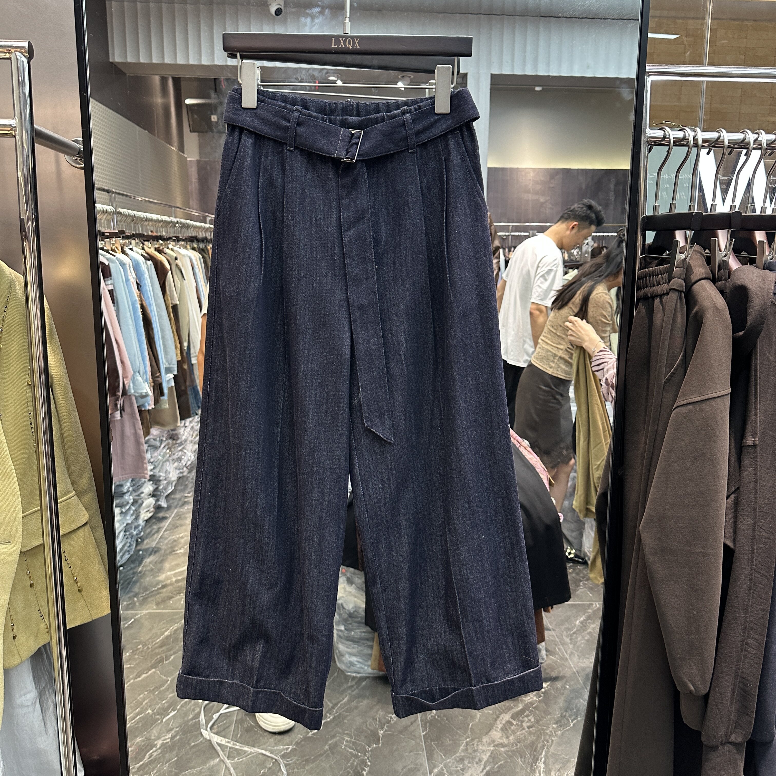 欧洲站2026秋季新品裤脚卷边显瘦百搭款女士深蓝色牛仔休闲牛仔裤