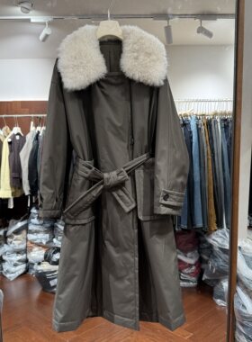 可可家欧货2026冬款洋气毛毛领收腰显瘦保暖过膝款女士棉服26812