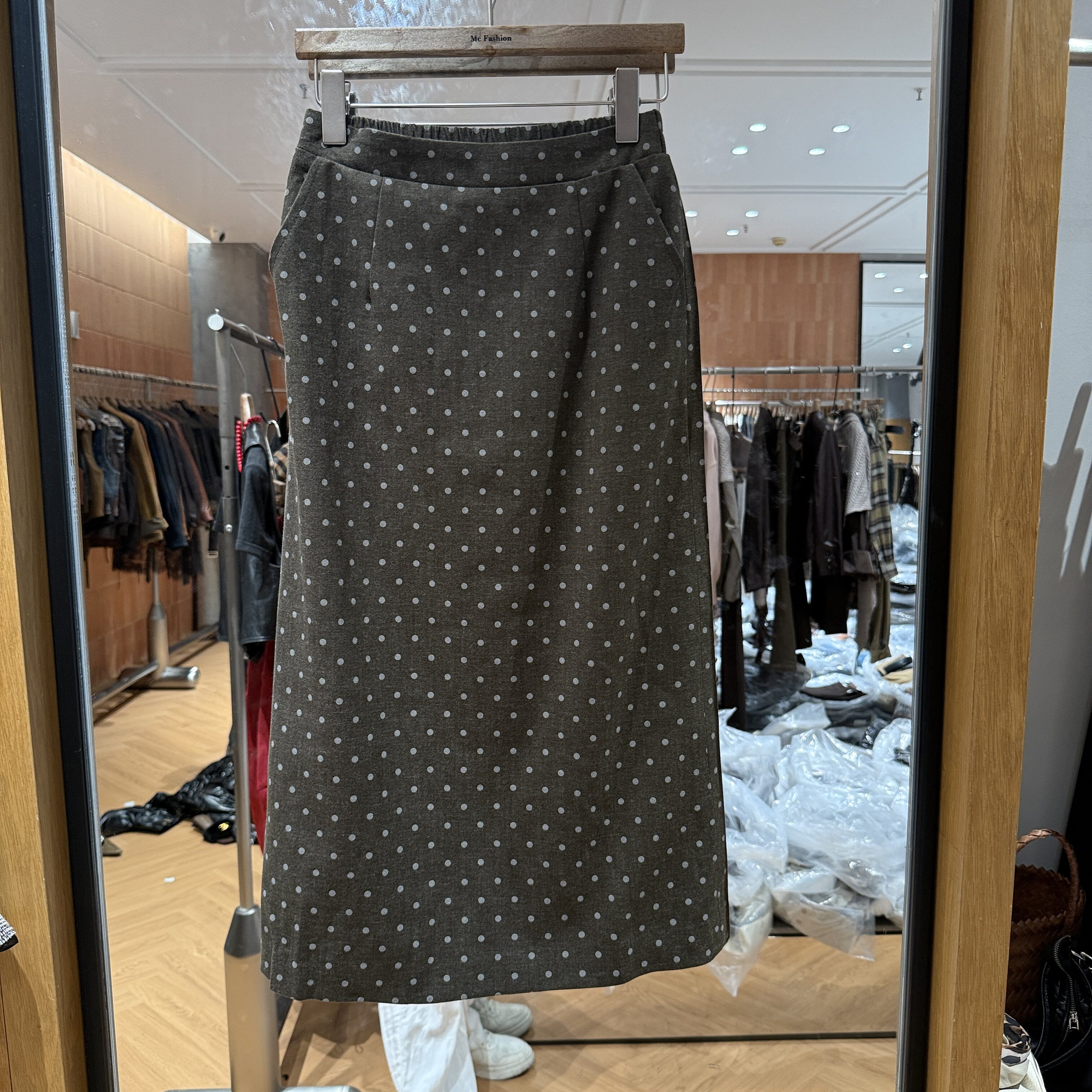 欧洲站2026秋季新品半松紧高腰显瘦百搭通勤款女士包臀波点半身裙
