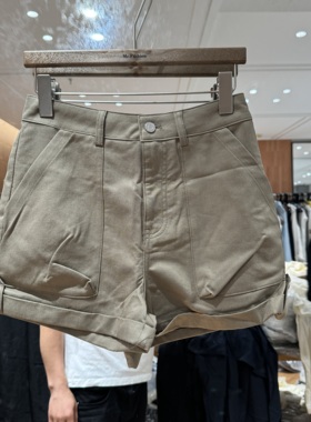 欧洲站2026夏季新款裤脚卷边设计百搭显瘦通勤女士黑色短裤12850