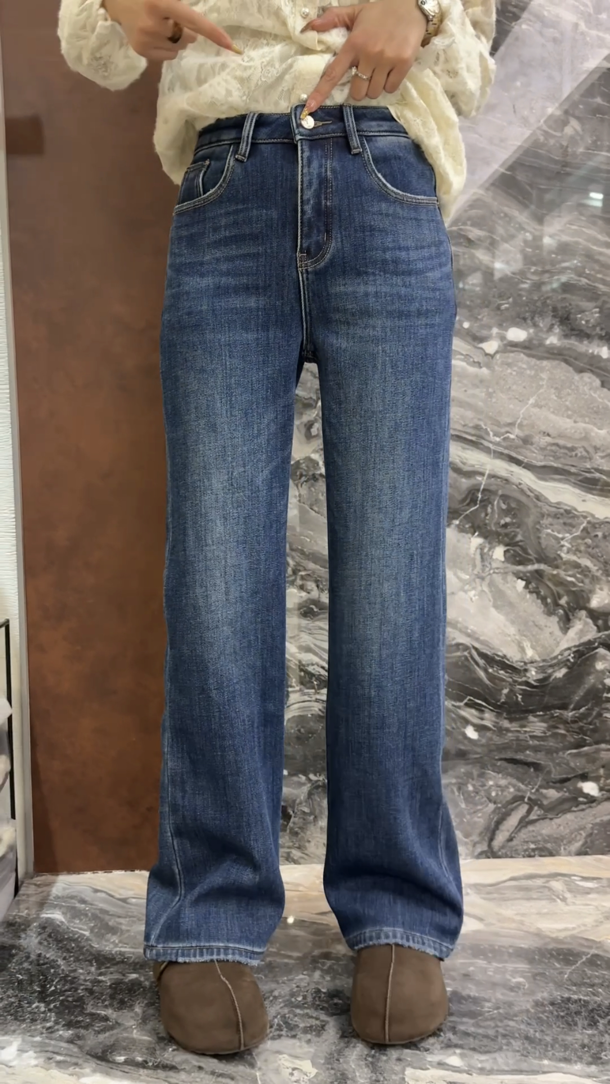 欧洲站2025冬季新款高腰后口袋刺绣通勤风显瘦百搭加厚直筒牛仔裤