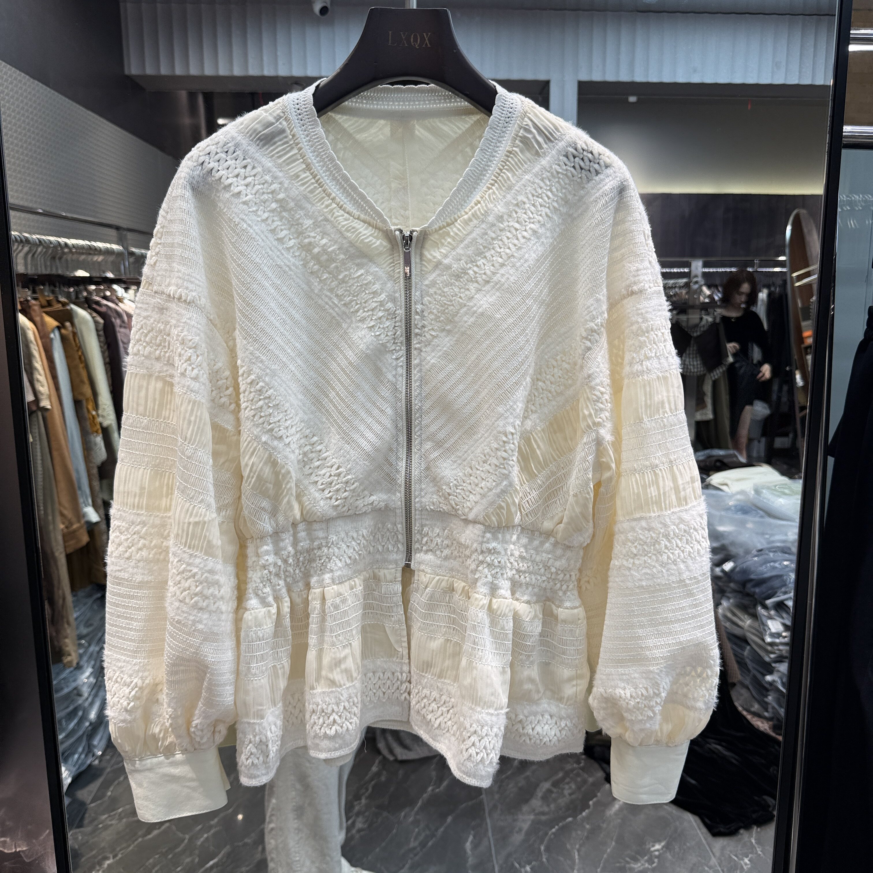 欧洲站2026早秋款立领收腰绣花好看减龄文艺感棒球服外套女潮AF47